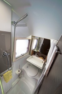 ERGO badeværelset med 3 funktioner i 2 moduler på 1 kvadratmeter...